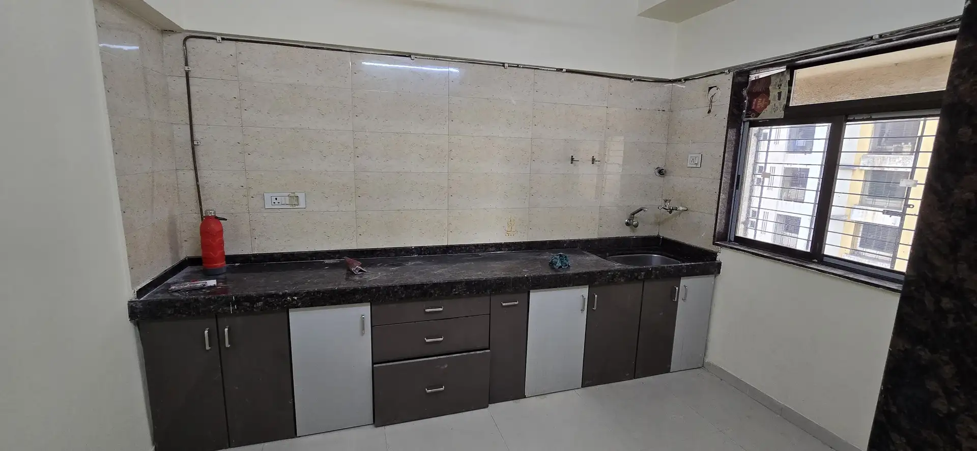 3 BHK Flat for Rent in Shah Arcade III Malad east, Malad East